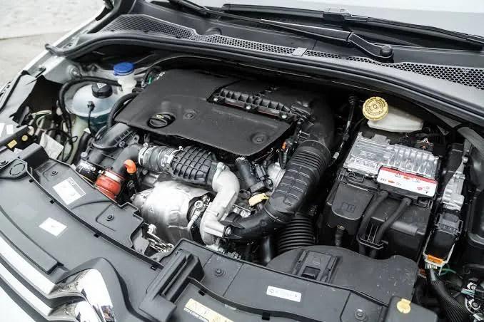 Moteur & recherche de panne au Garage Zanis